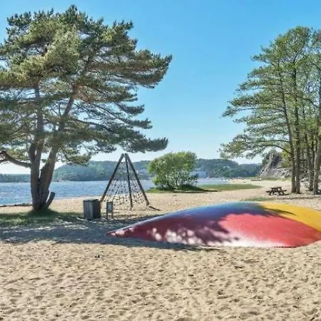 Modern At Aros, Sogne * Κρίστιανσαντ